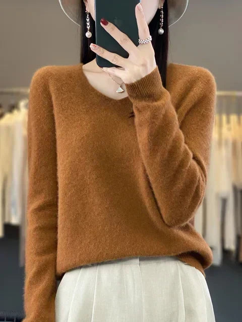Laverne – Soft Knit Relaxed V-Neck Sweater