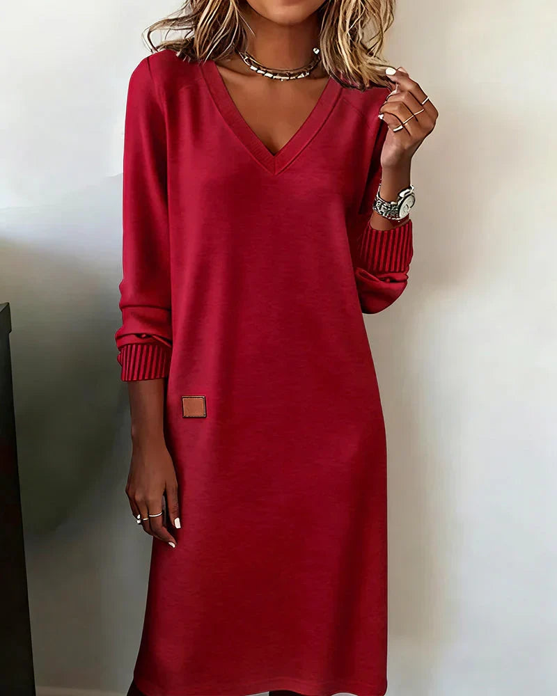 Kay – V-Neck Sweater Midi Dress