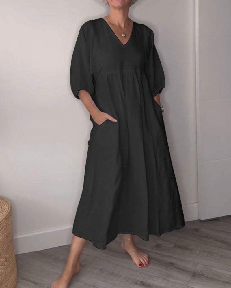 Vivien – Relaxed V-Neck Midi Dress