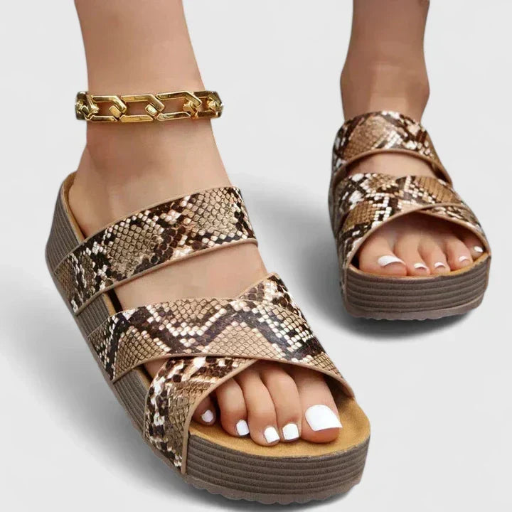 Pilar | Orthopedic Sandals