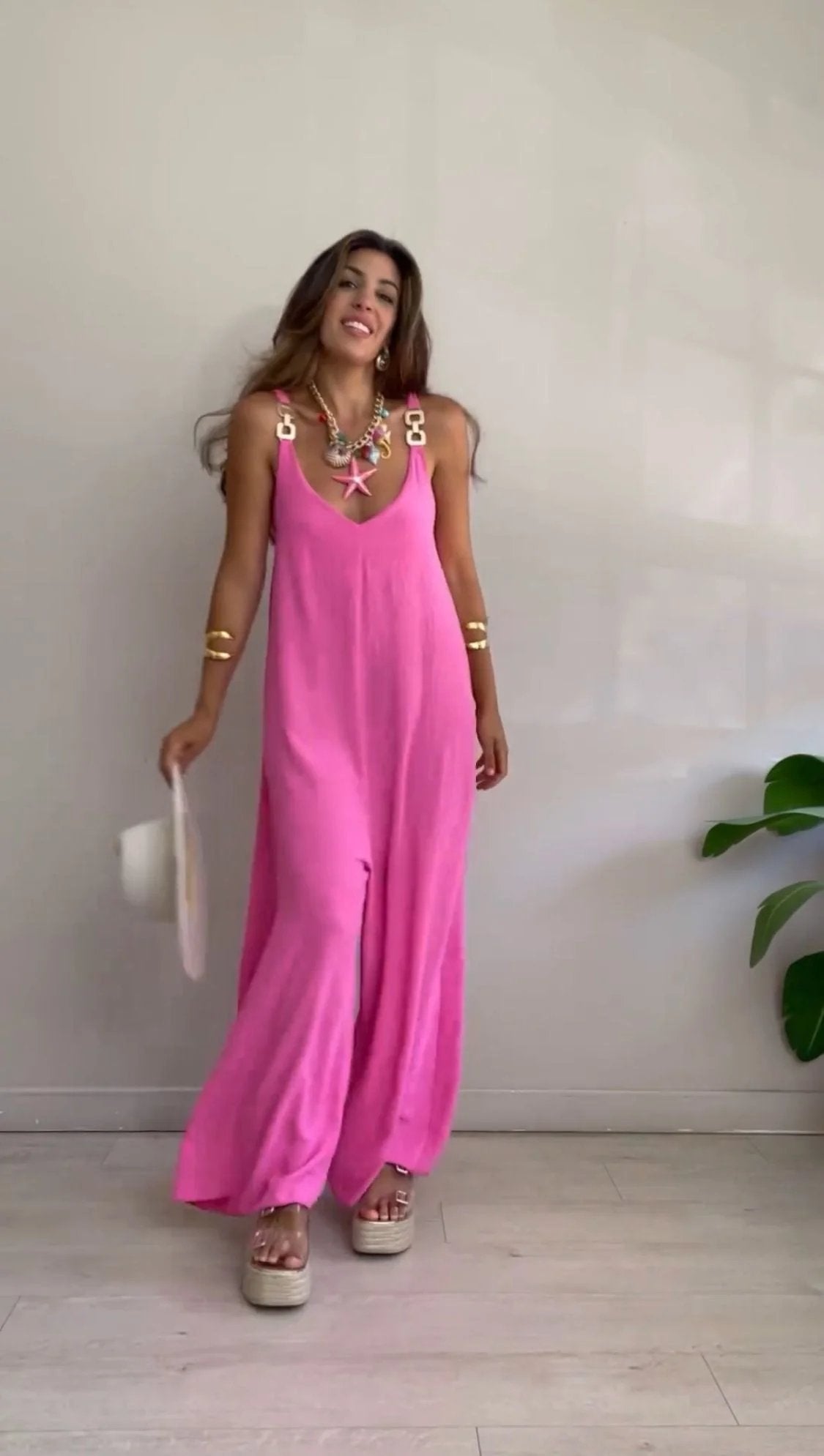 Brittany – Relaxed Wide-Leg Sleeveless Jumpsuit