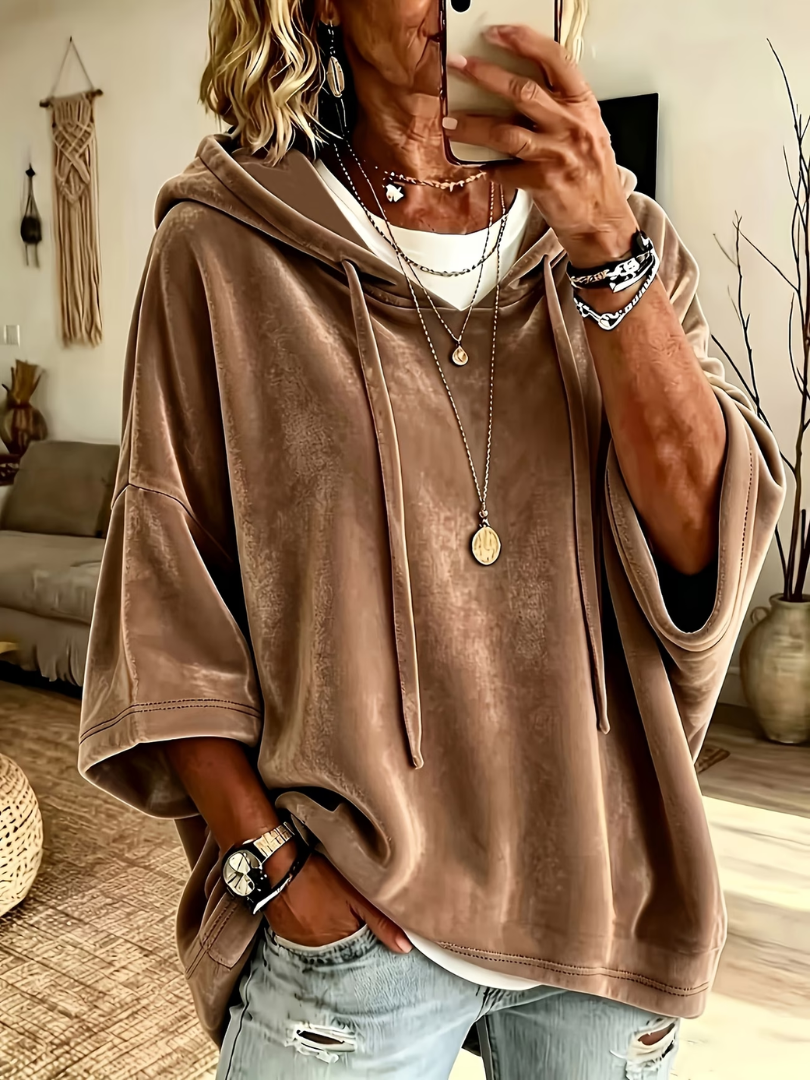Zelma – Oversized Velvet-Look Hooded Pullover