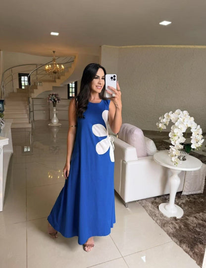 Vicki – Floral Appliqué Sleeveless Maxi Dress