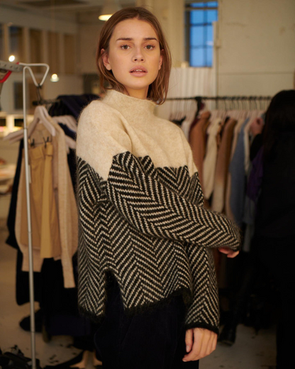Marcy – Herringbone Turtleneck Sweater