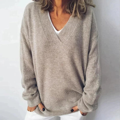 Josie – V-Neck Relaxed Knit Sweater