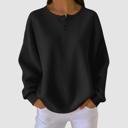 Marilyn – Waffle-Knit Henley Relaxed Top