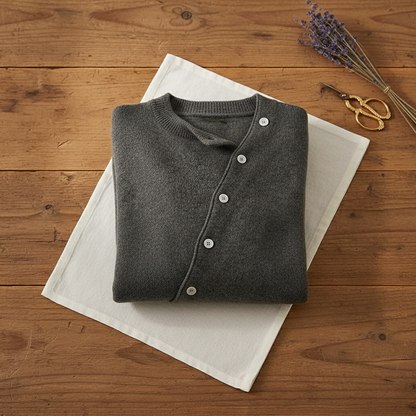 Gladys – Knit Cardigan with Diagonal Button Closure
