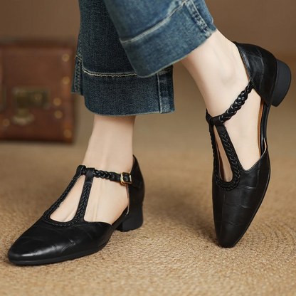Henrietta | Classic Mary Janes