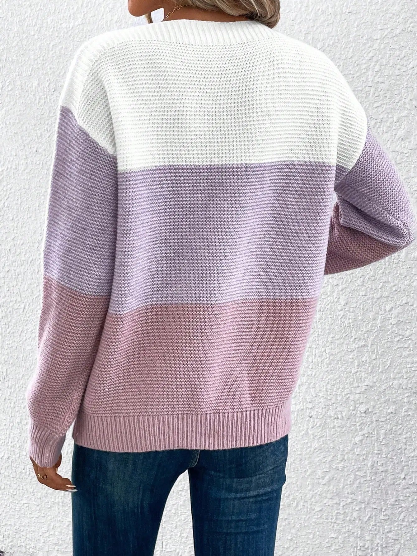 Sonia – Color Block Knit Sweater