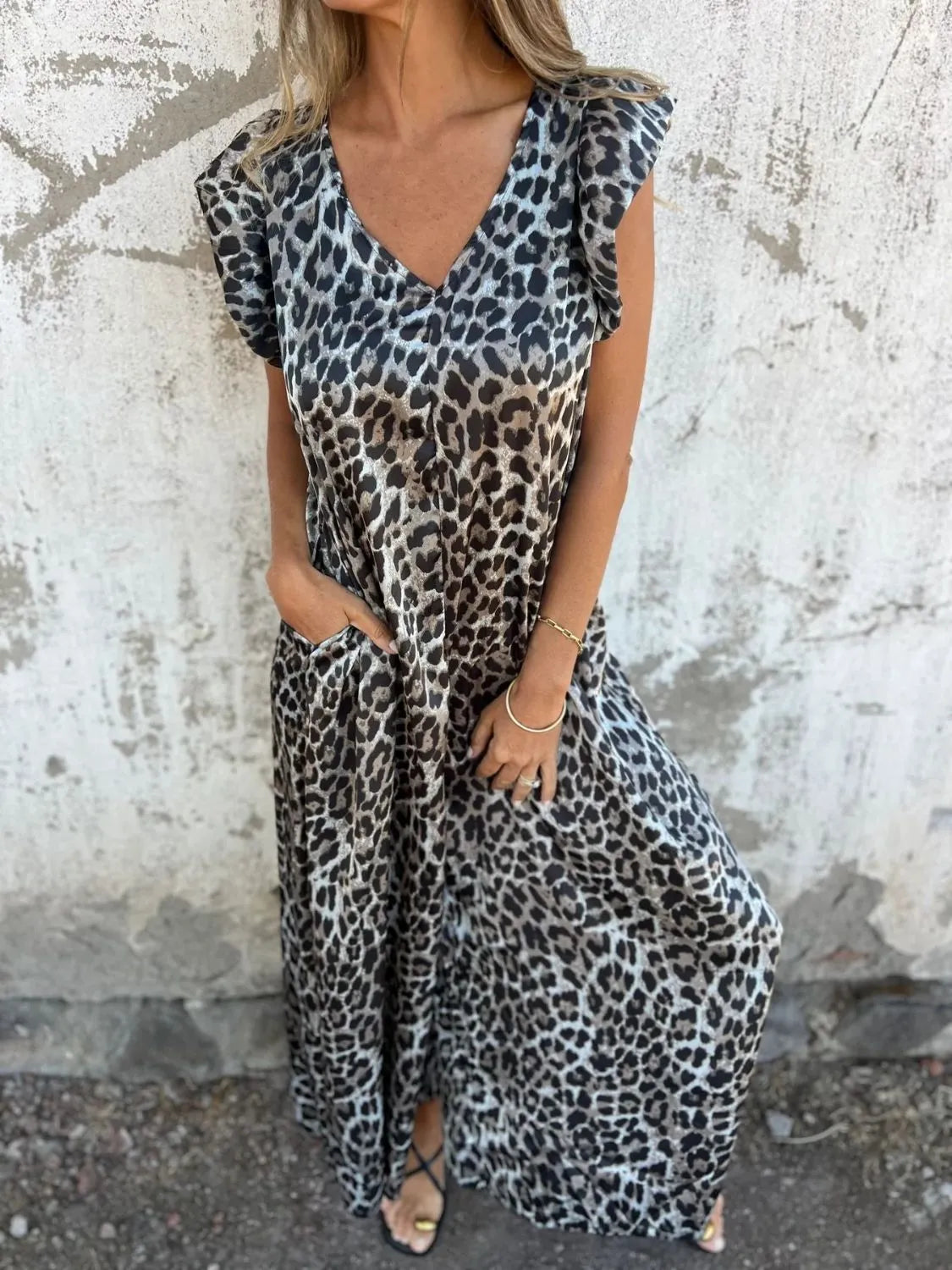 Kendall – Animal Print Tiered Midi Dress