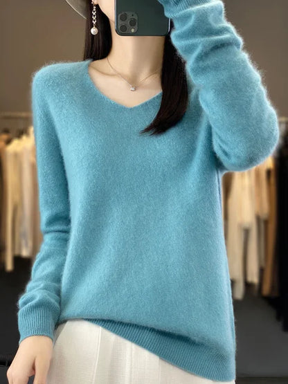 Laverne – Soft Knit Relaxed V-Neck Sweater