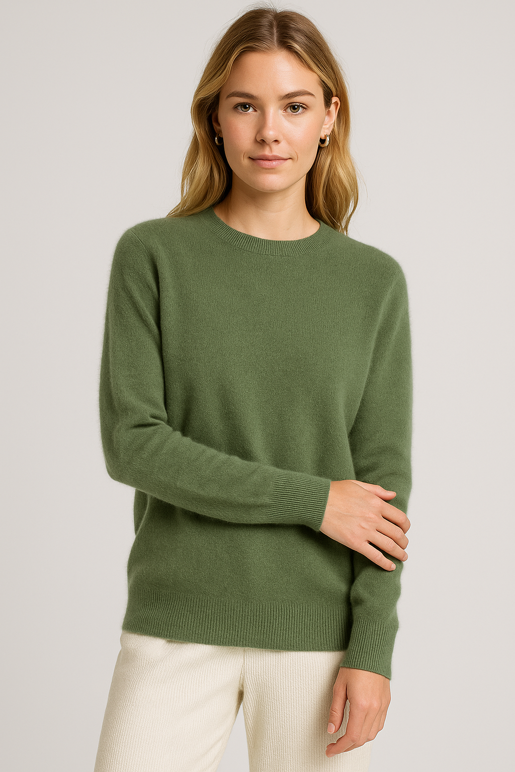 Beverly – Classic Crewneck Knit Sweater