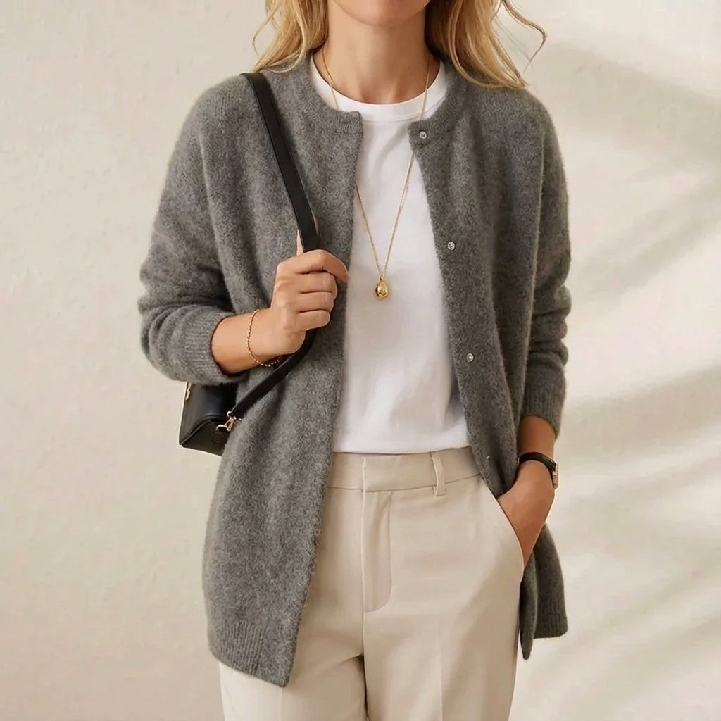 Wilma – Knit Cardigan with Gold Buttons