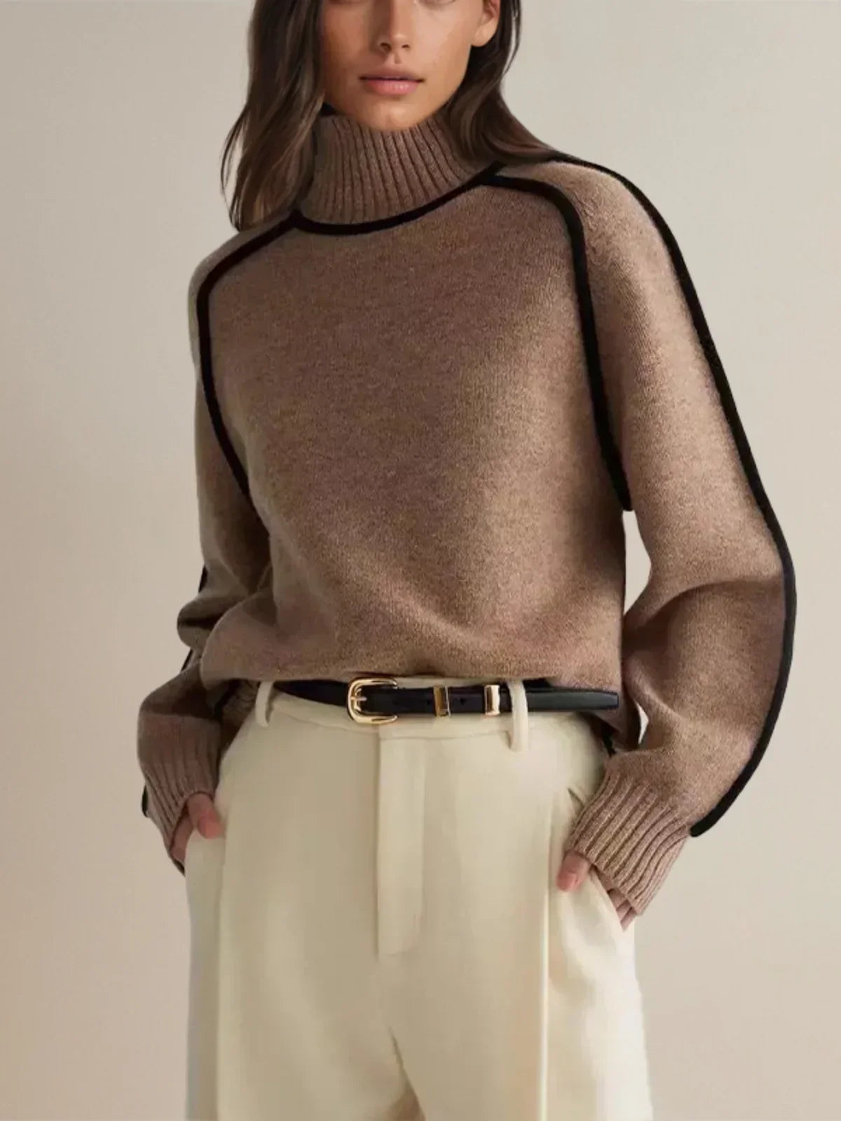 Kari – Turtleneck Sweater with Contrast Piping