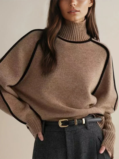 Kari – Turtleneck Sweater with Contrast Piping