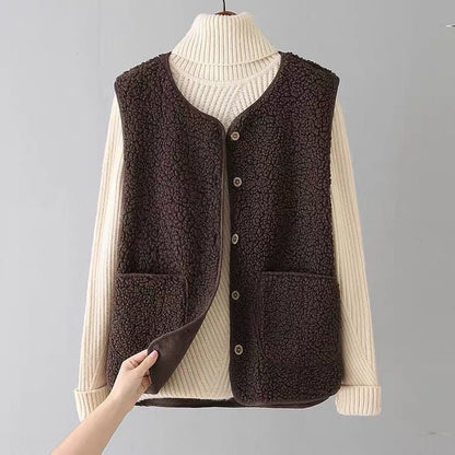 Josephine – Sleeveless Button-Front Vest