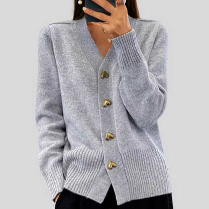 Wanda – V-Neck Cardigan with Heart Buttons