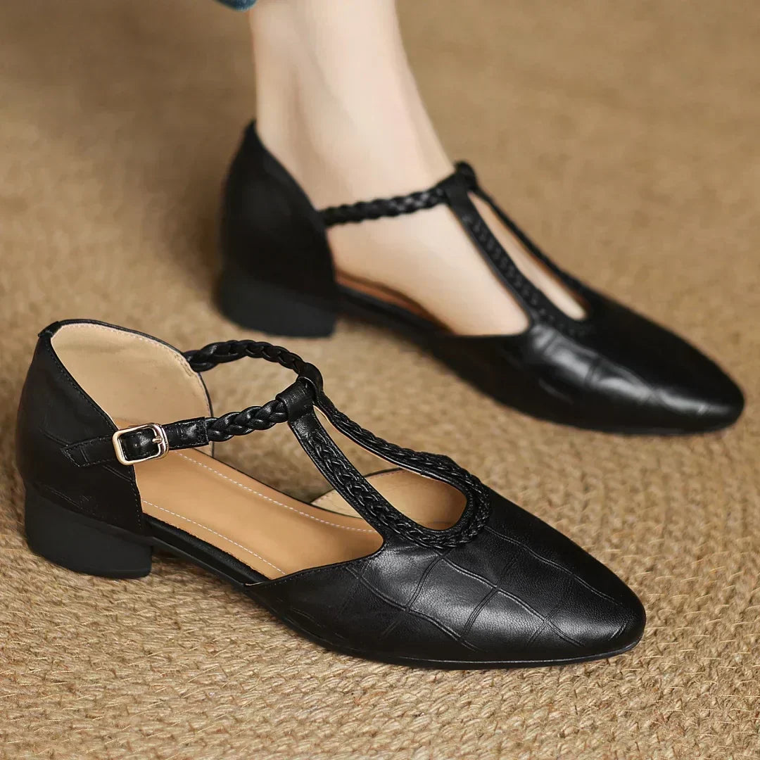 Henrietta | Classic Mary Janes
