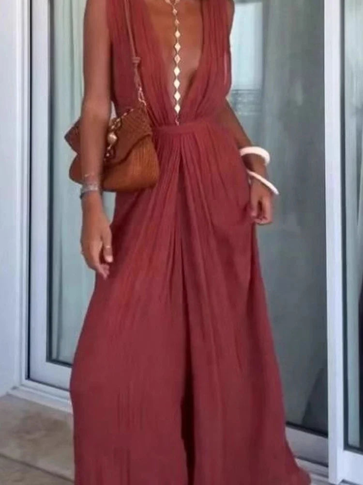 Sondra – Deep V Wide-Leg Elegant Jumpsuit