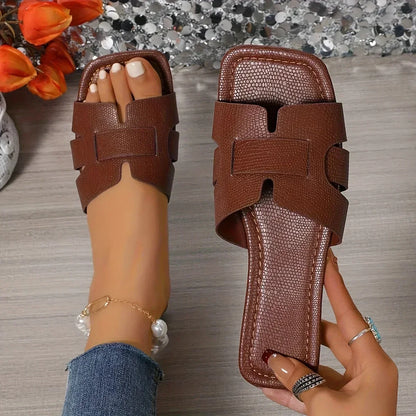 Cecelia | Slides Sandals