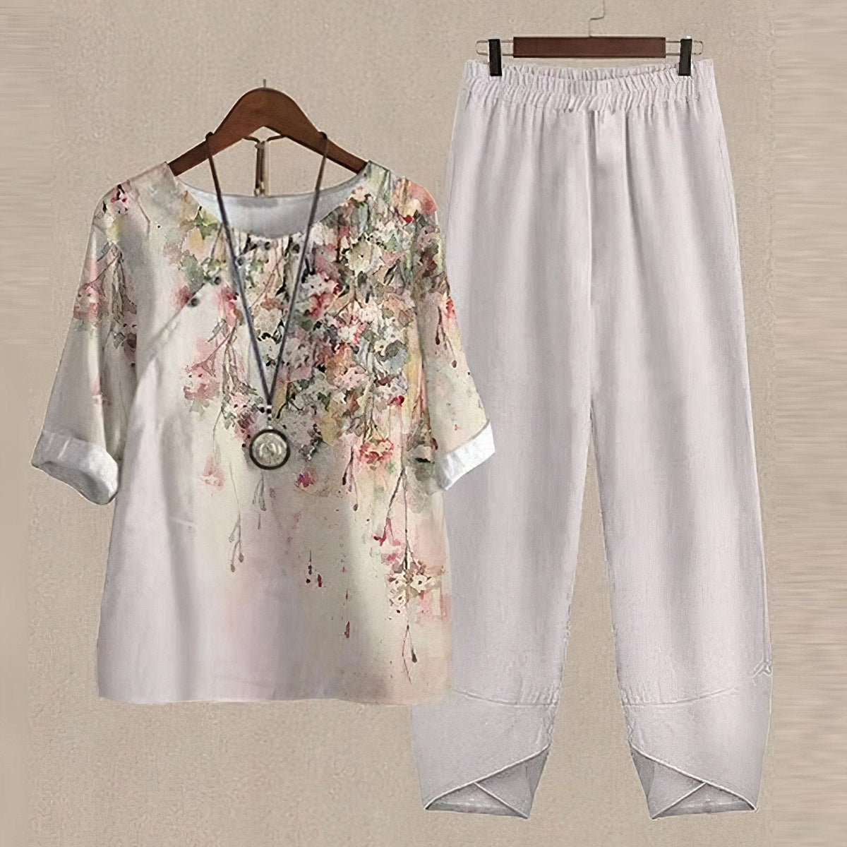 Sabrina – Butterfly Print Relaxed Two-Piece Set