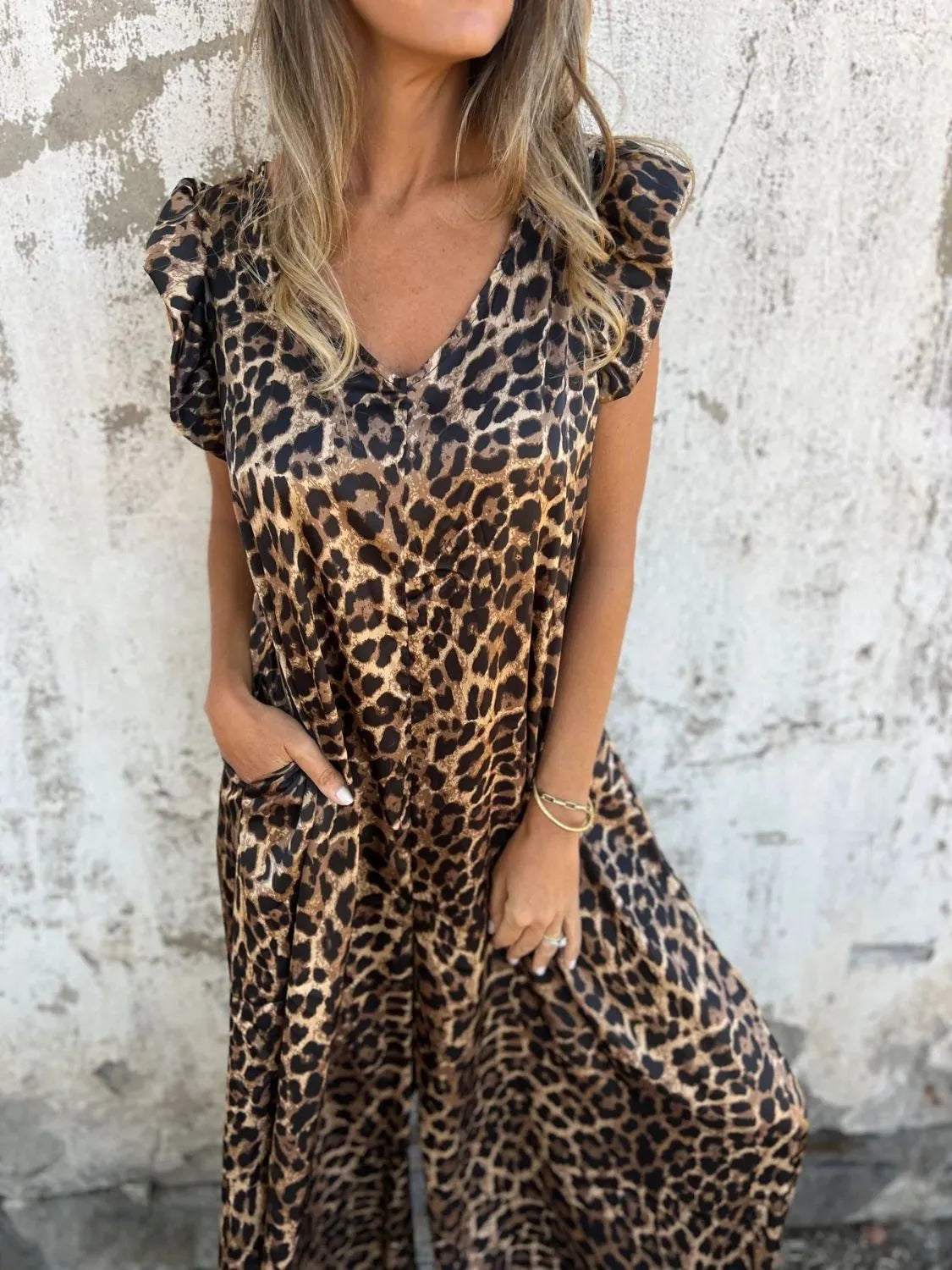 Kendall – Animal Print Tiered Midi Dress