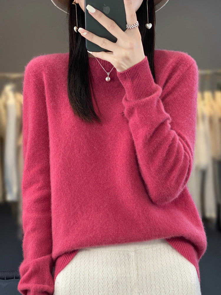 Trudy – Soft Knit Round Neck Sweater