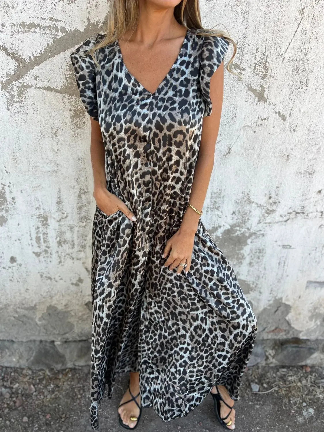 Kendall – Animal Print Tiered Midi Dress