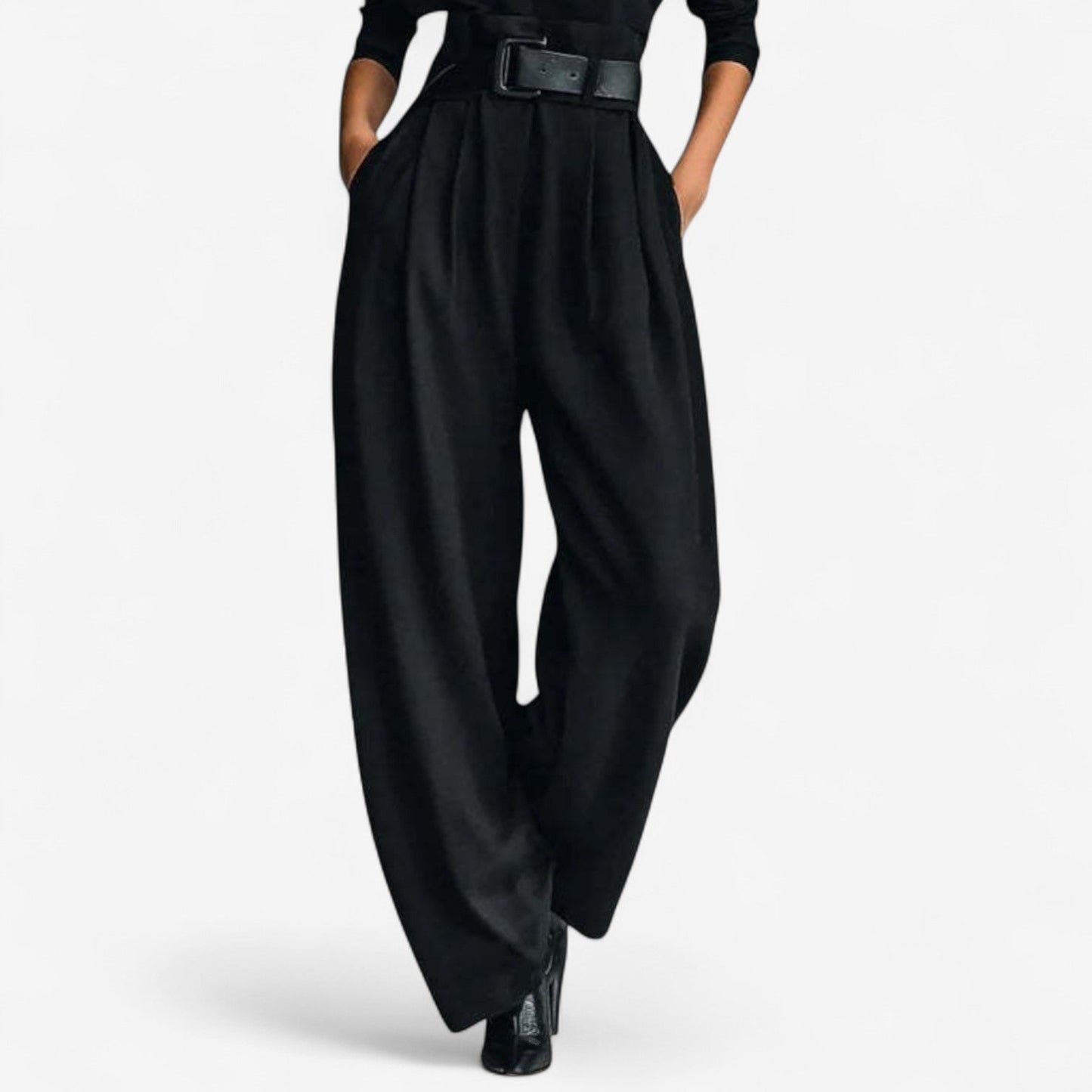 Annie – Turtleneck Wide-Leg Belted Jumpsuit