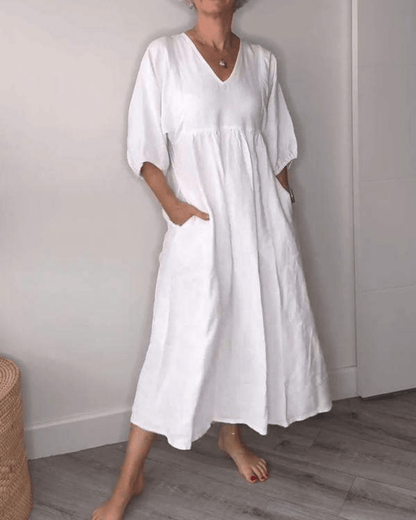 Vivien – Relaxed V-Neck Midi Dress