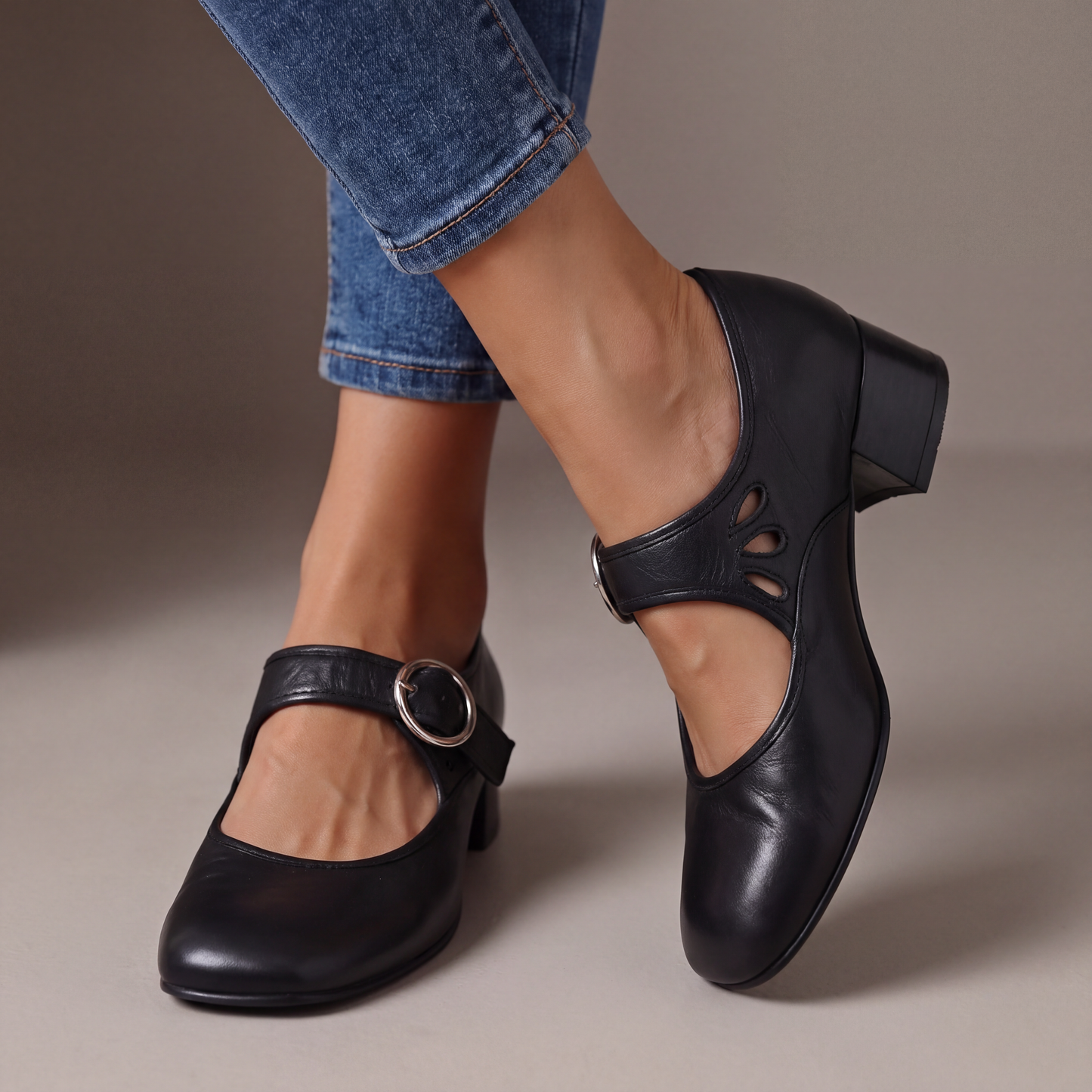 Anne – Buckle Strap Block Heel Mary Janes