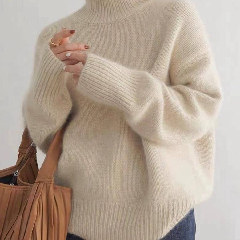 Kari – Oversized Turtleneck Knit Sweater