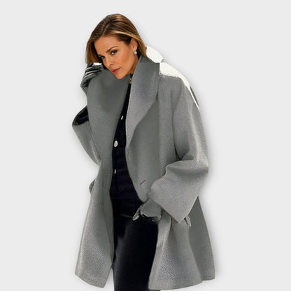 Georgette – Oversized Lapel Coat
