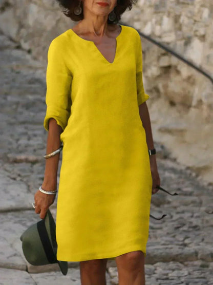 Jakayla | Elegant Dress with V-Neck