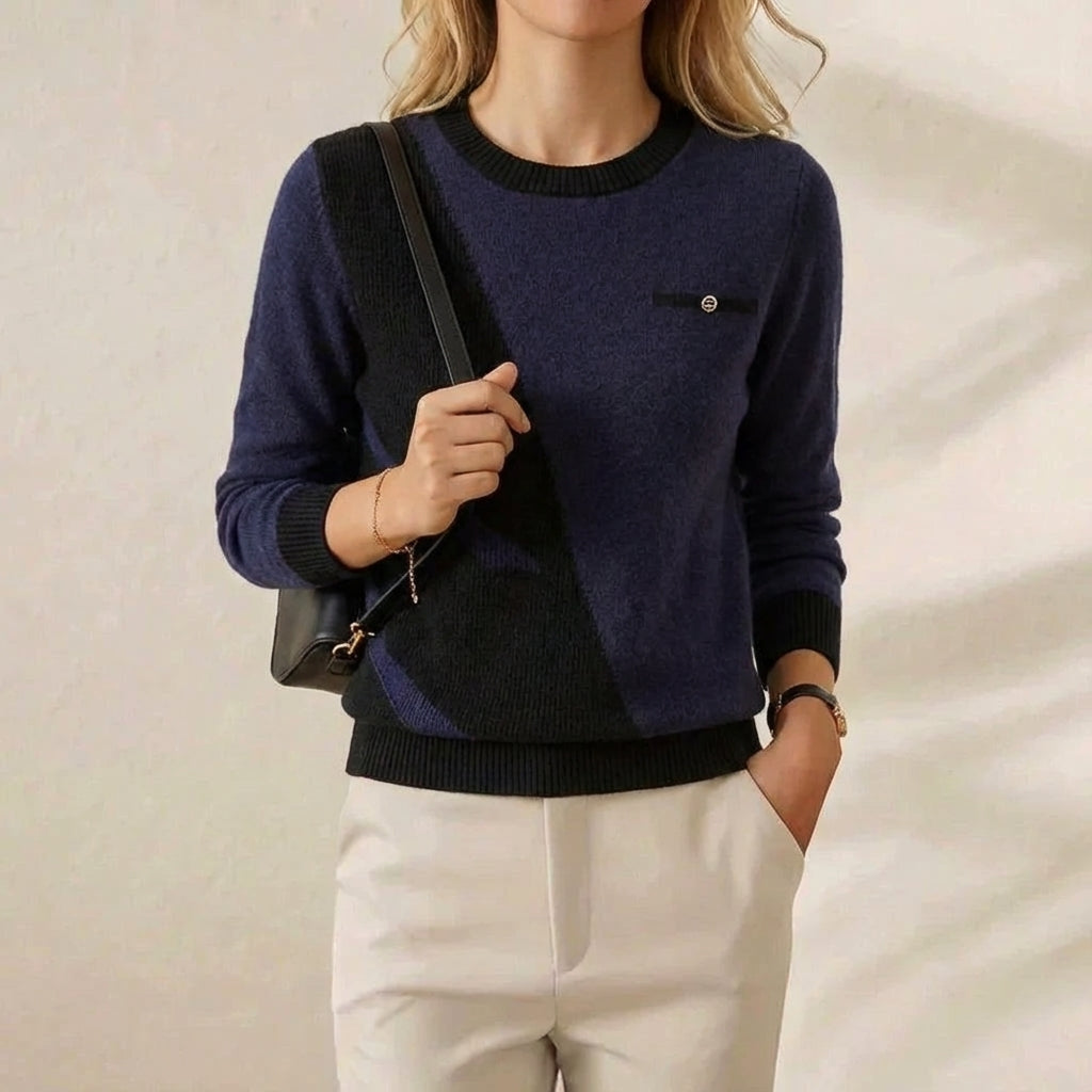 Trudy – Contrast Trim Crew Neck Knit Sweater