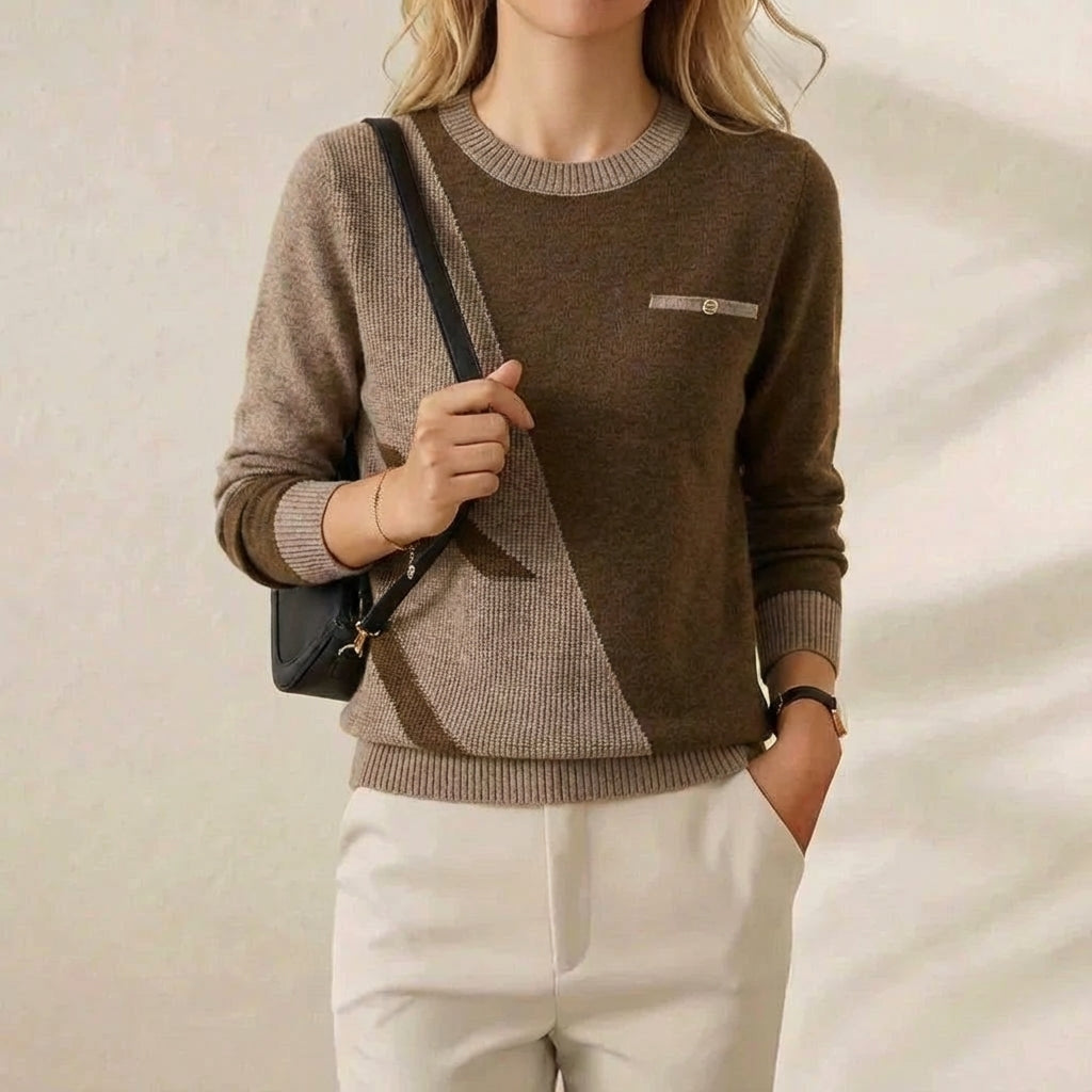 Trudy – Contrast Trim Crew Neck Knit Sweater